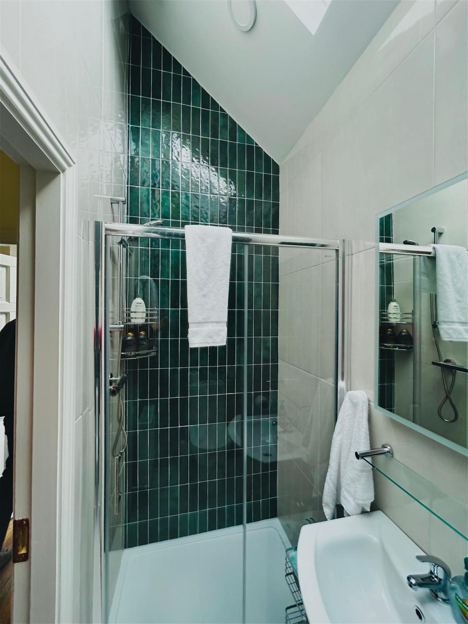 Oranhill Lodge Guesthouse Oranmore Exteriör bild