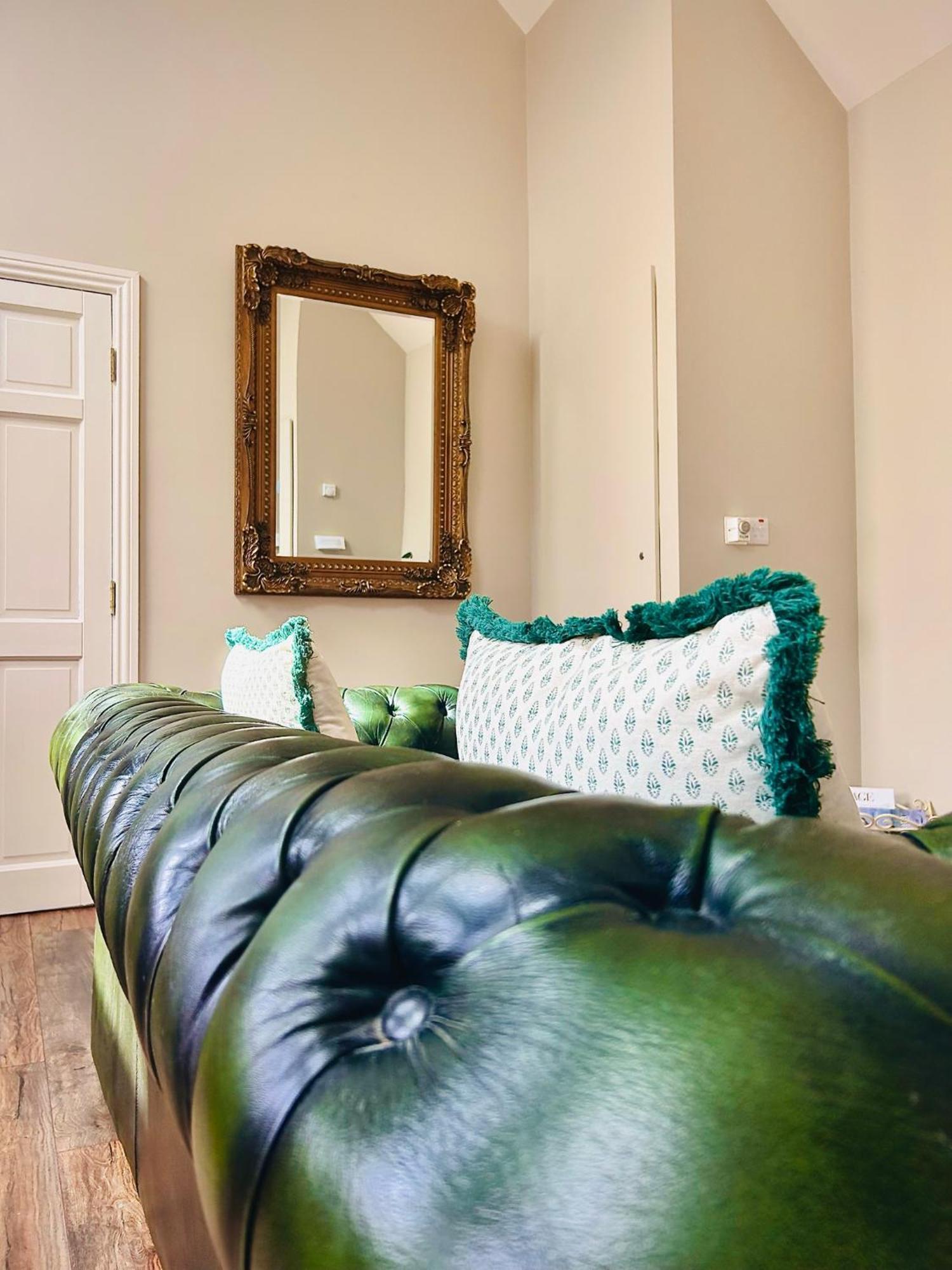 Oranhill Lodge Guesthouse Oranmore Exteriör bild