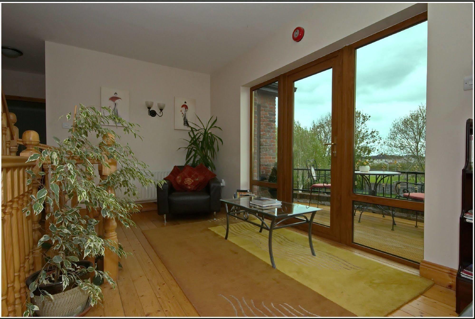 Oranhill Lodge Guesthouse Oranmore Exteriör bild